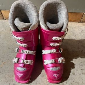 Roxy Ski Boots